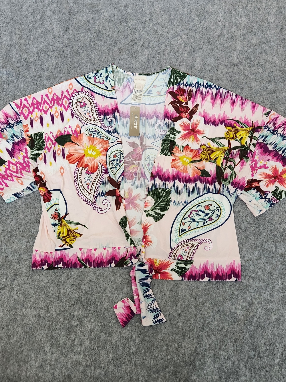 NWT Chico's Ikat Encounter Tie Front Kimono Top Women's XL Pink Paisley Resort
